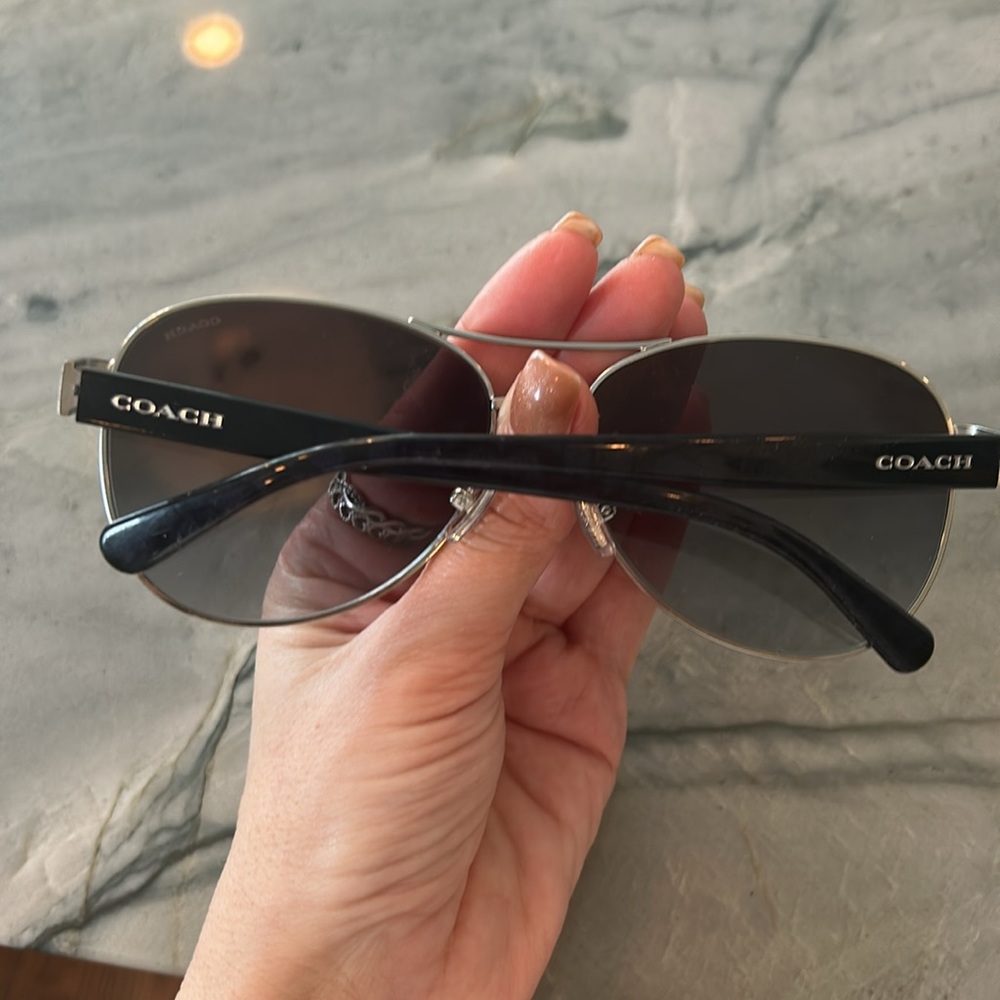 Coach Sunglasses - Picture 5 of 8